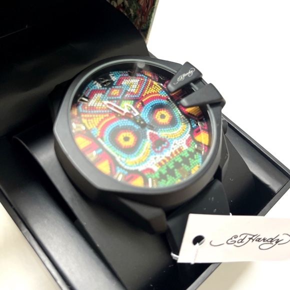 ED HARDY Oversized Skull Beaded Dial Wristwatch Color Black Silicone Strap Watch - Picture 6 of 8